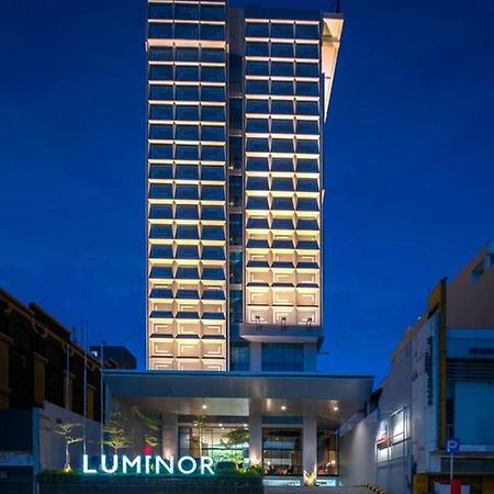 Luminor Hotel Pecenongan Jakarta By Wh Exterior photo